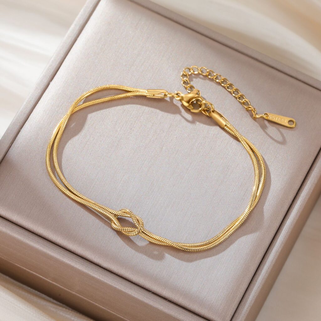 European And American Love Knot Double Snake Chain Bracelet Love Knot Unlimited Love Couple Bracelet 304 Stainless Steel Fashion Bracelet